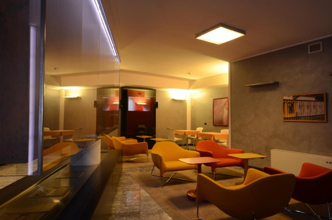 Hotel D120
