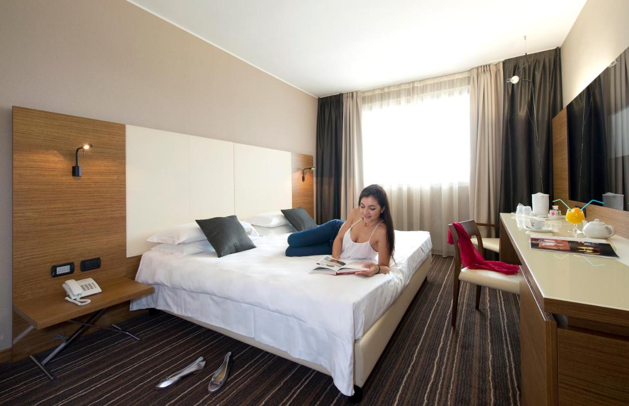 Hotel D120
