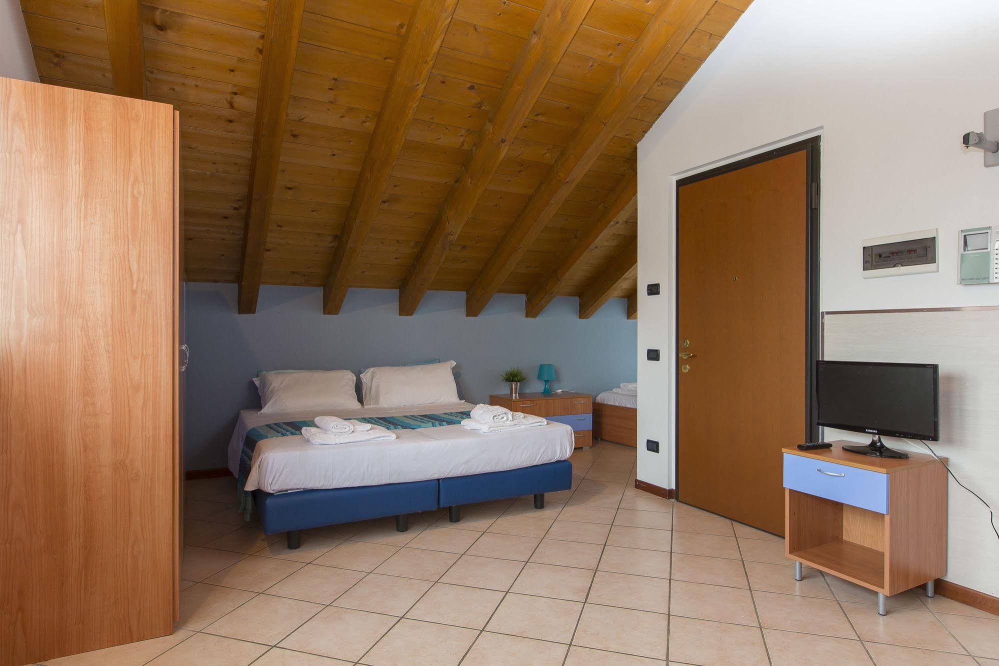 Expo Residence