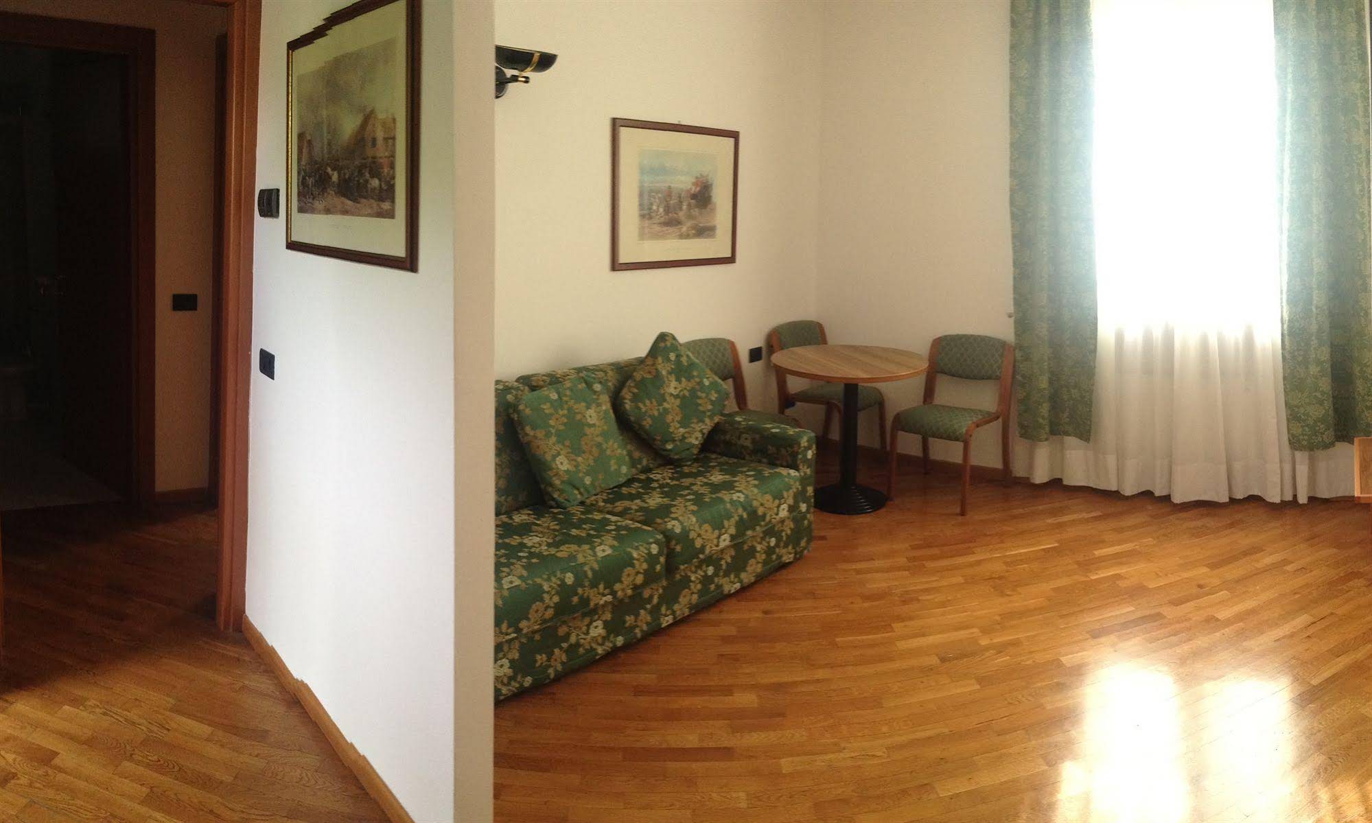 Rege Residence Milano - Linate