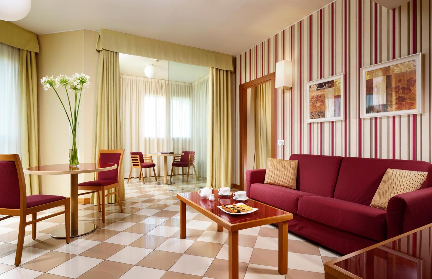 UNAHOTELS The One Milano