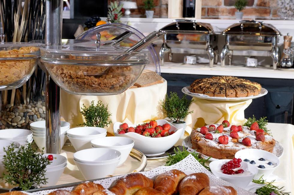 Best Western Falck Village Hotel