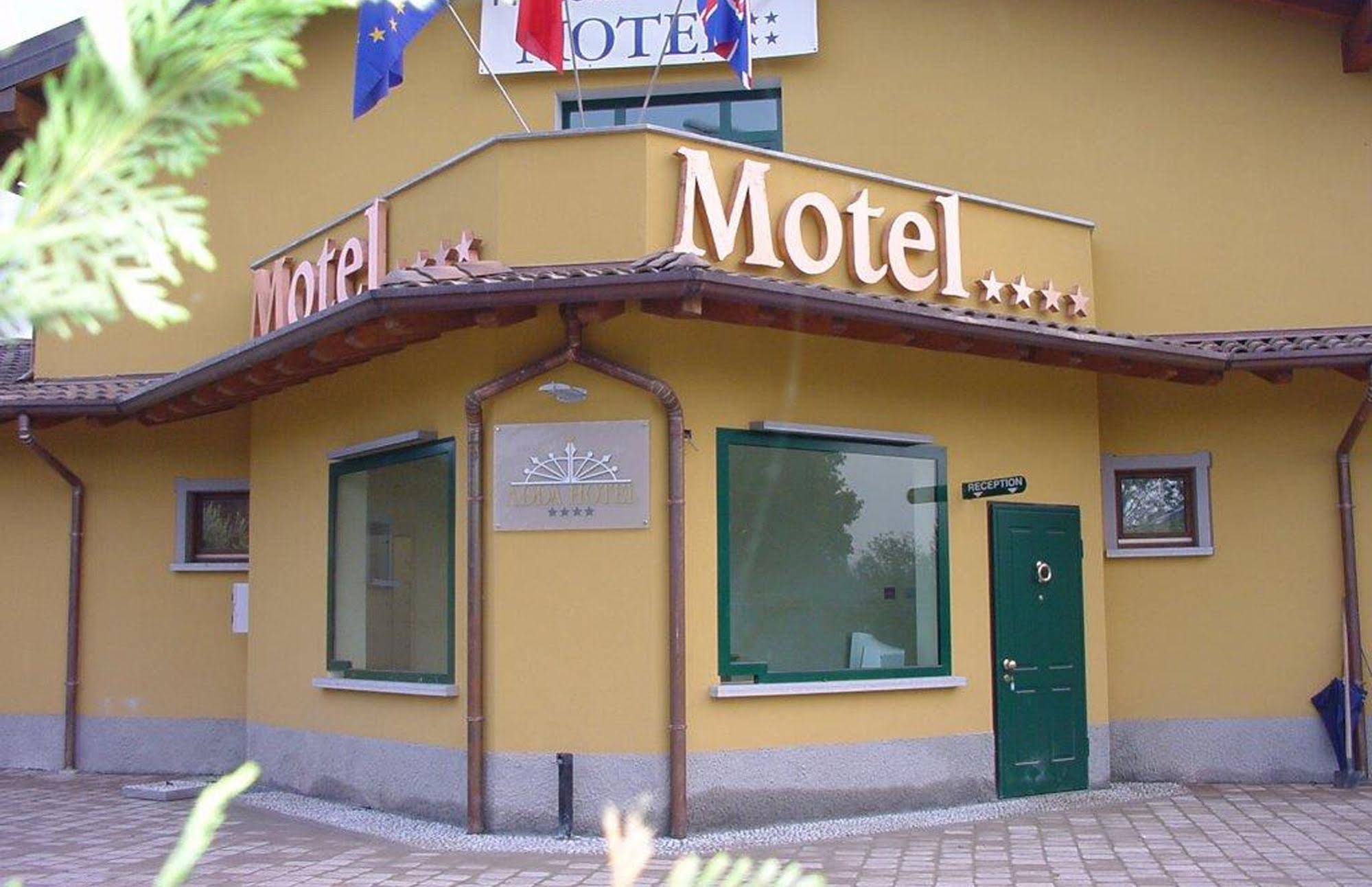 Hotel Adda