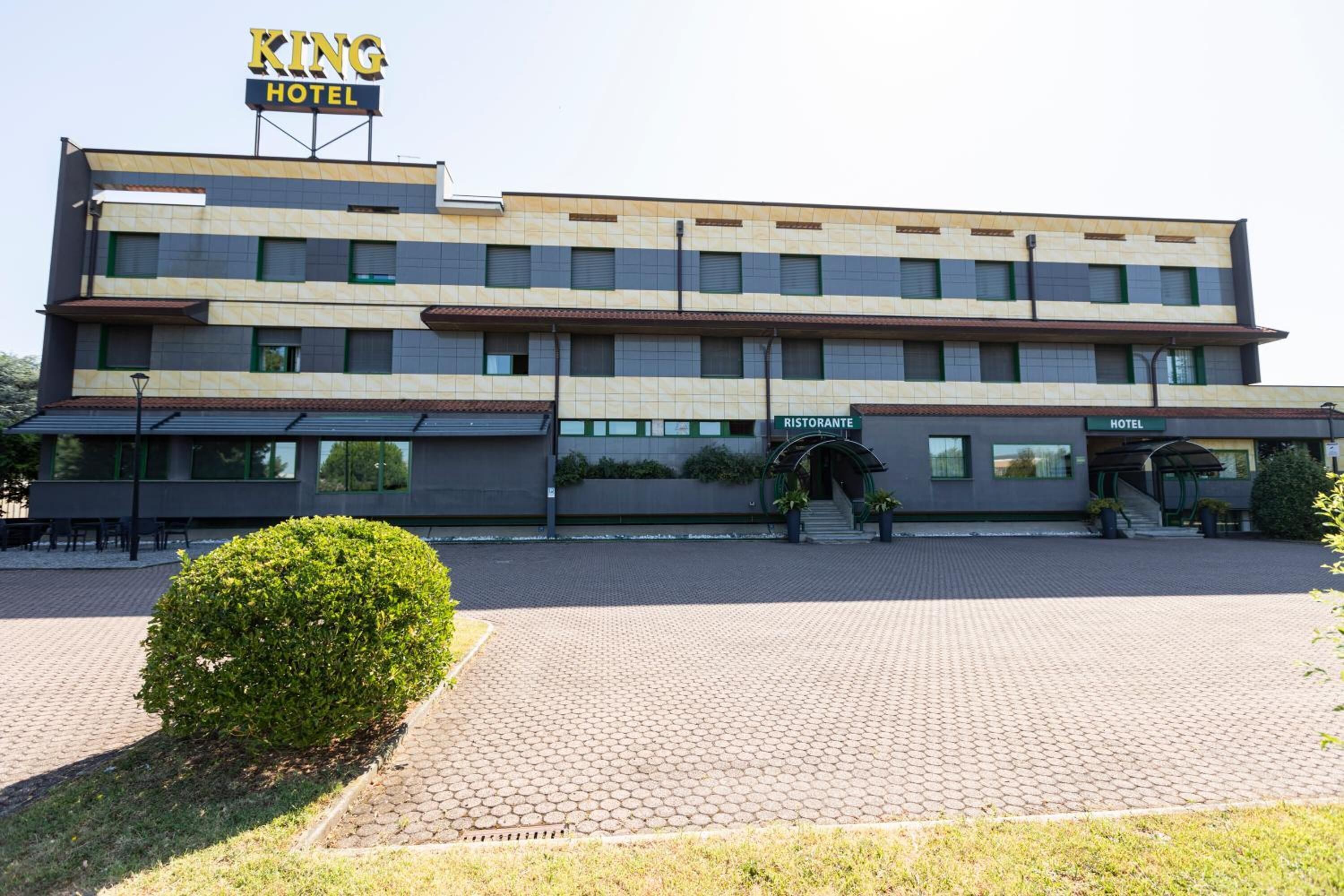 Hotel King