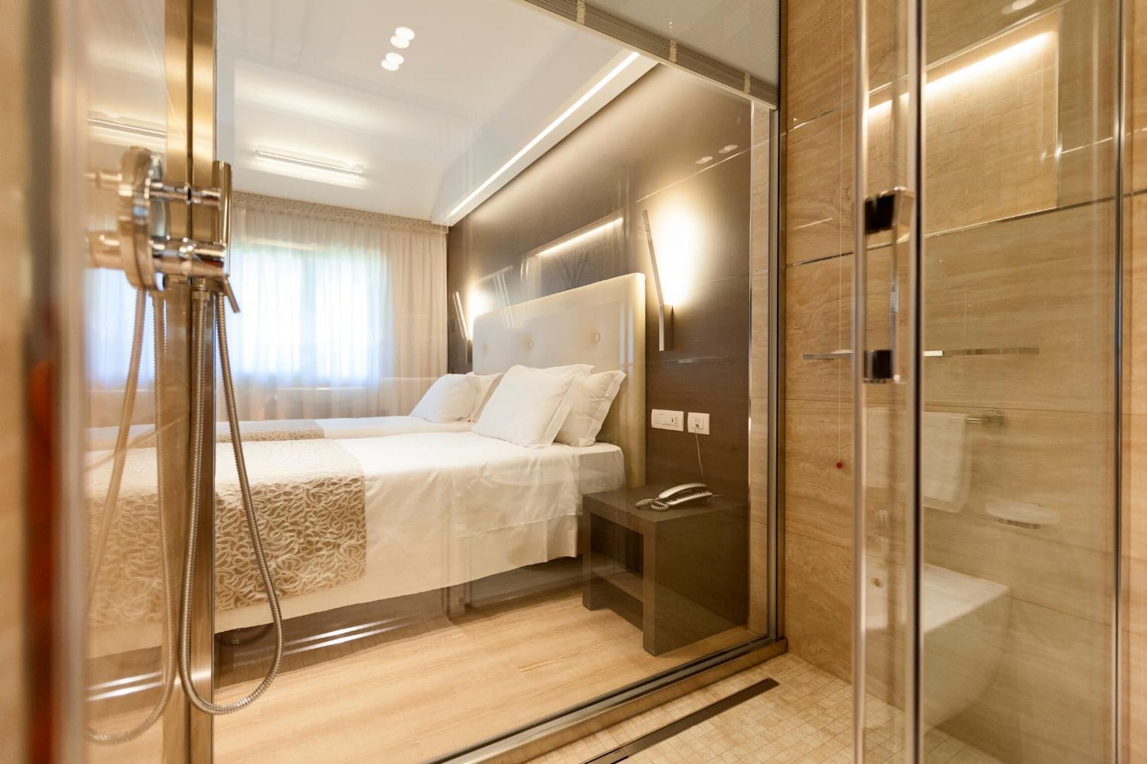 Hotel King