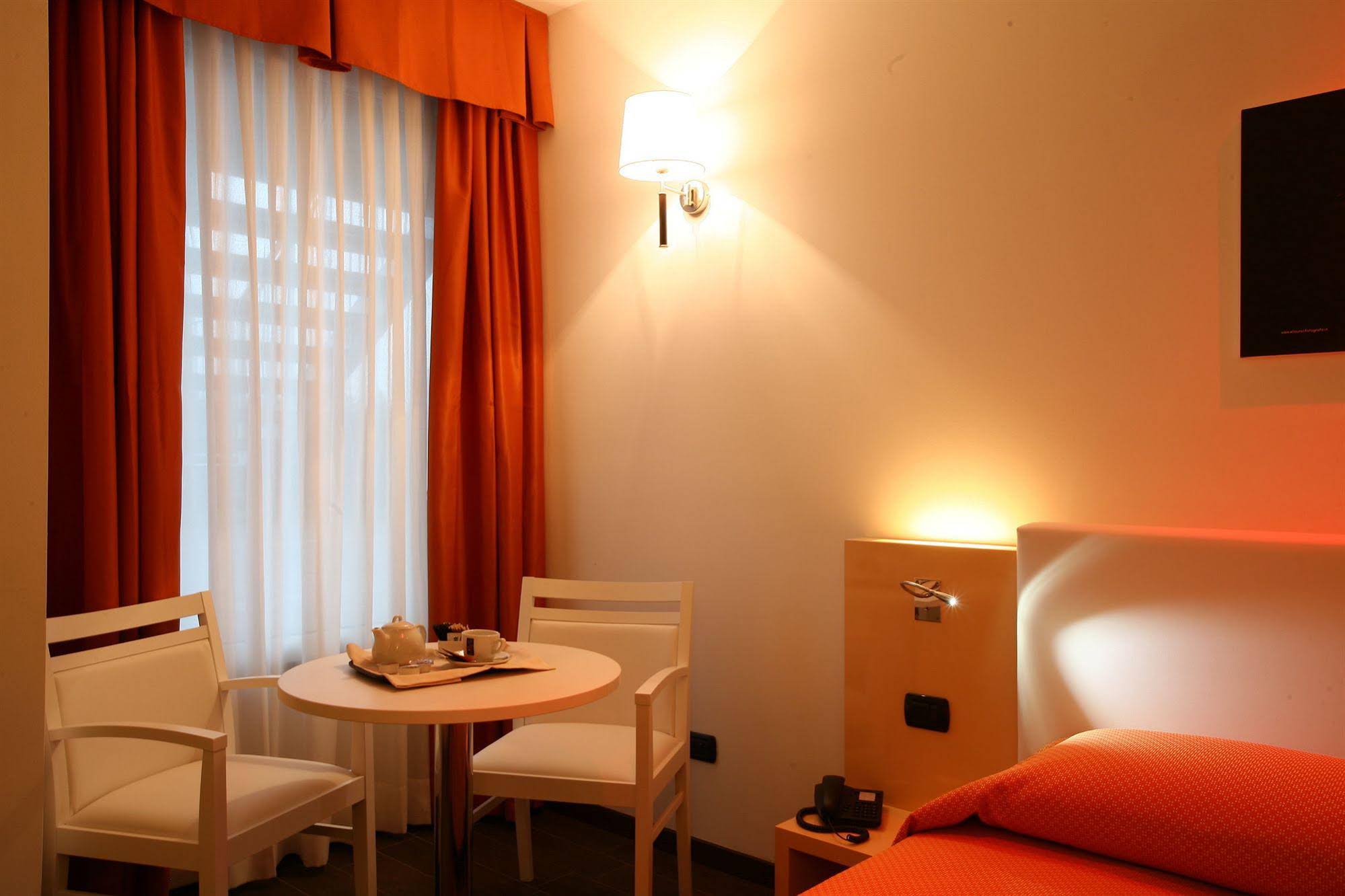 Mediterraneo Hotel Motel