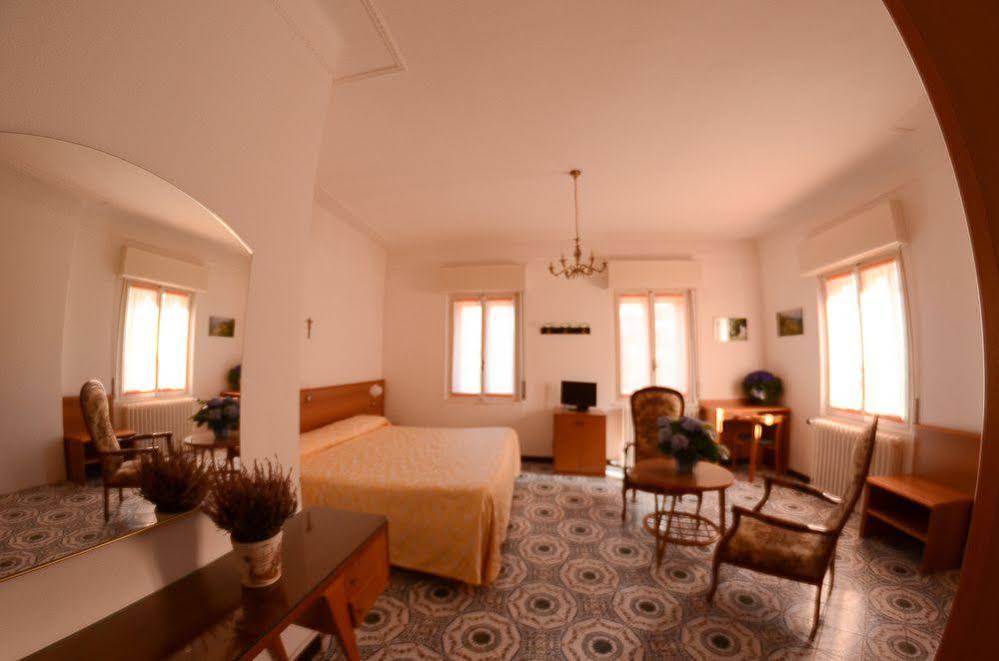 Hotel National