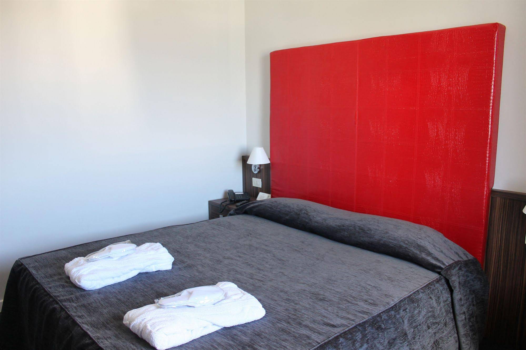 La Fonte Dell'Astore