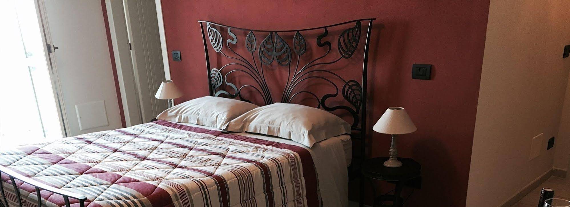 Bed and Breakfast La Rola