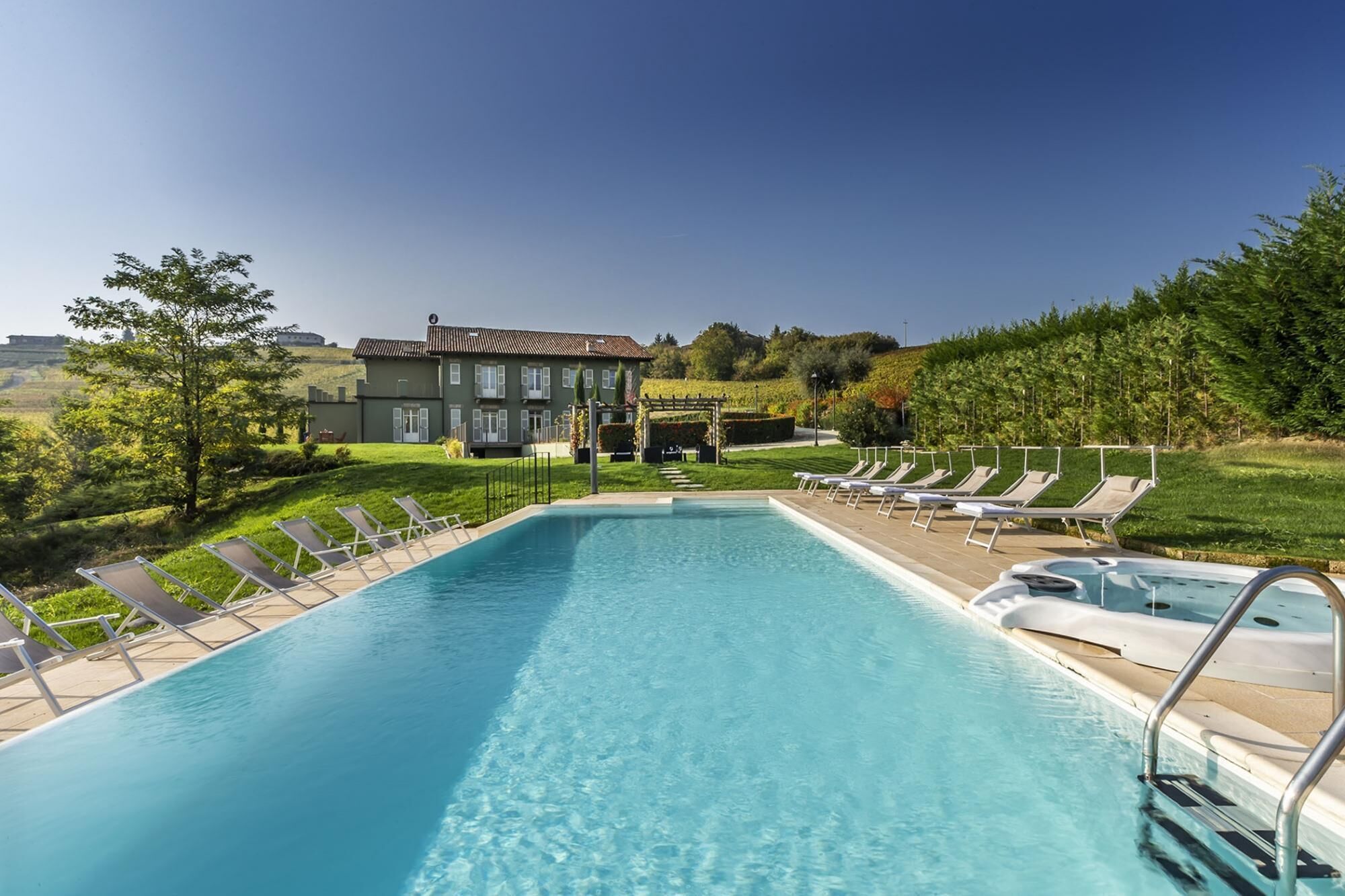 Casale Dell'acero Rosso 10 Emma Villas