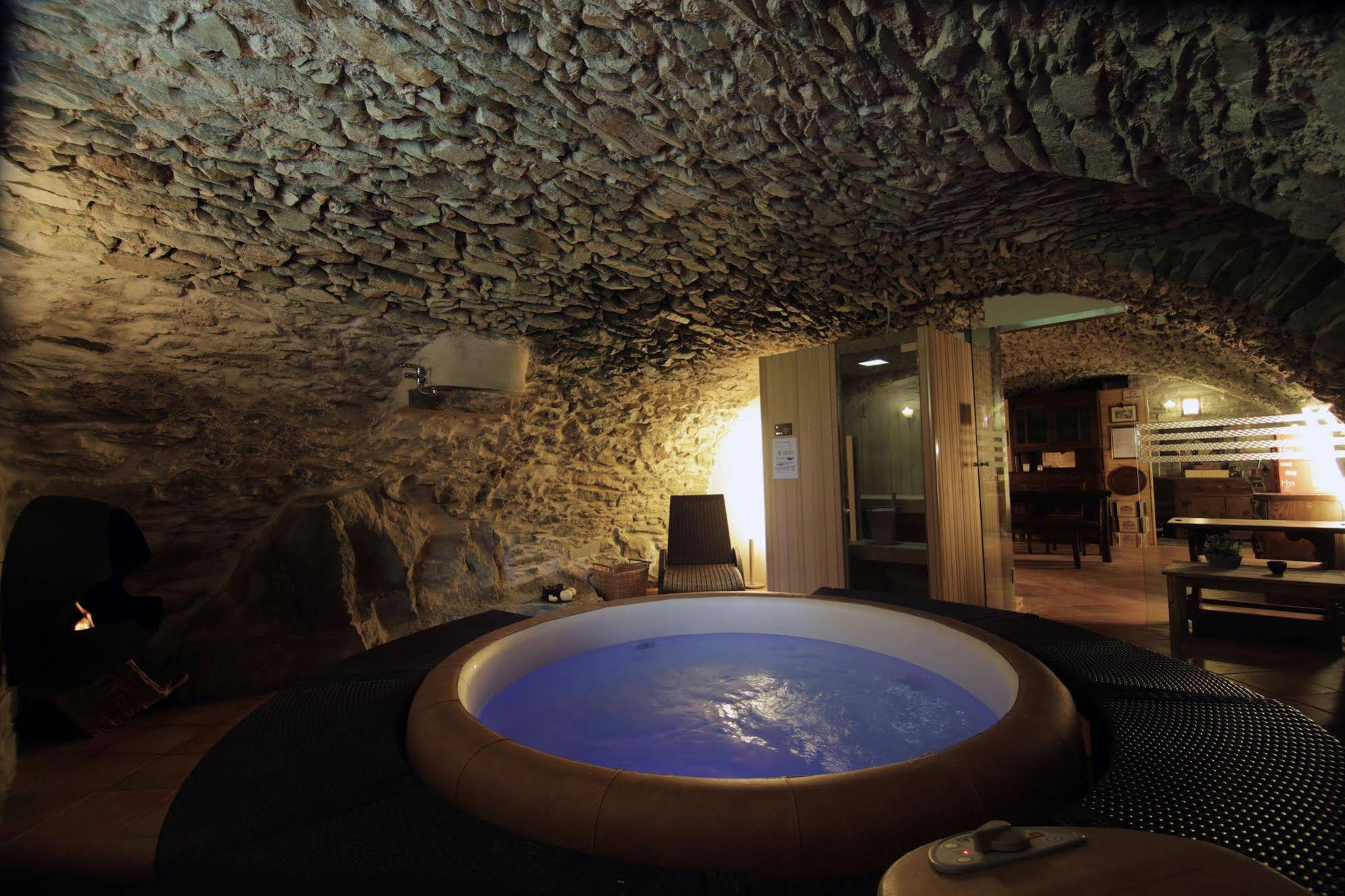 Locanda Degli Elfi e Ristorante Mascha Parpaja