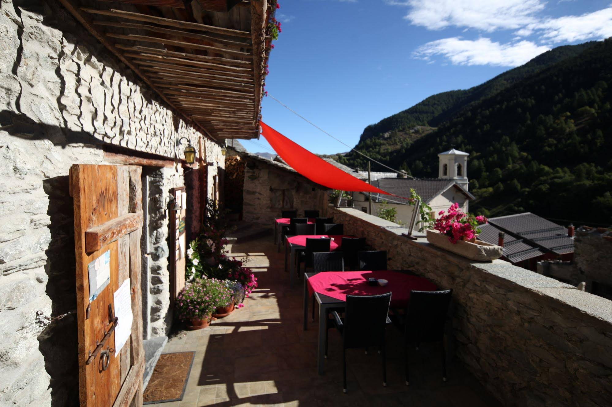 Locanda Degli Elfi e Ristorante Mascha Parpaja