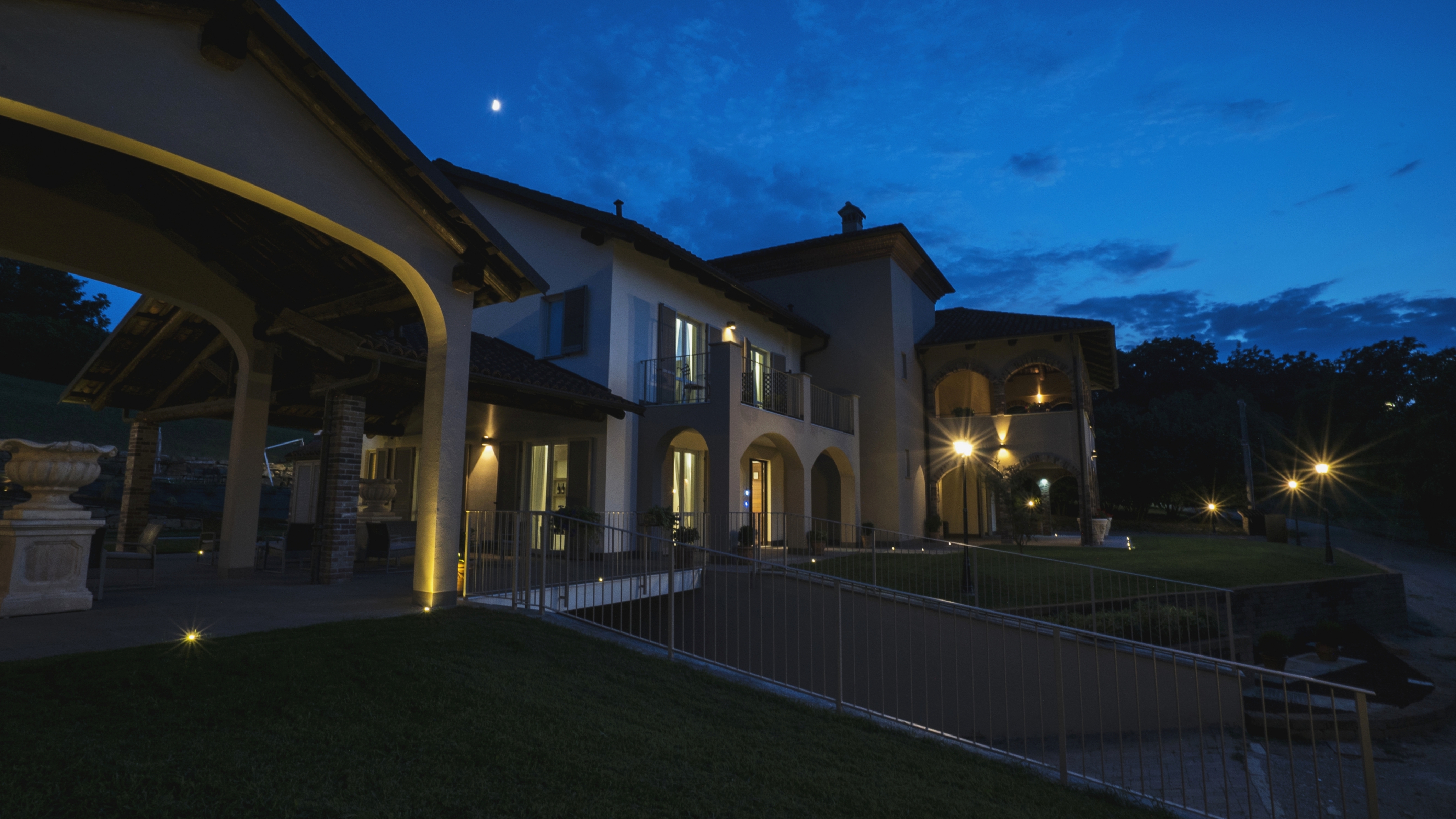 Resort Limax Acis