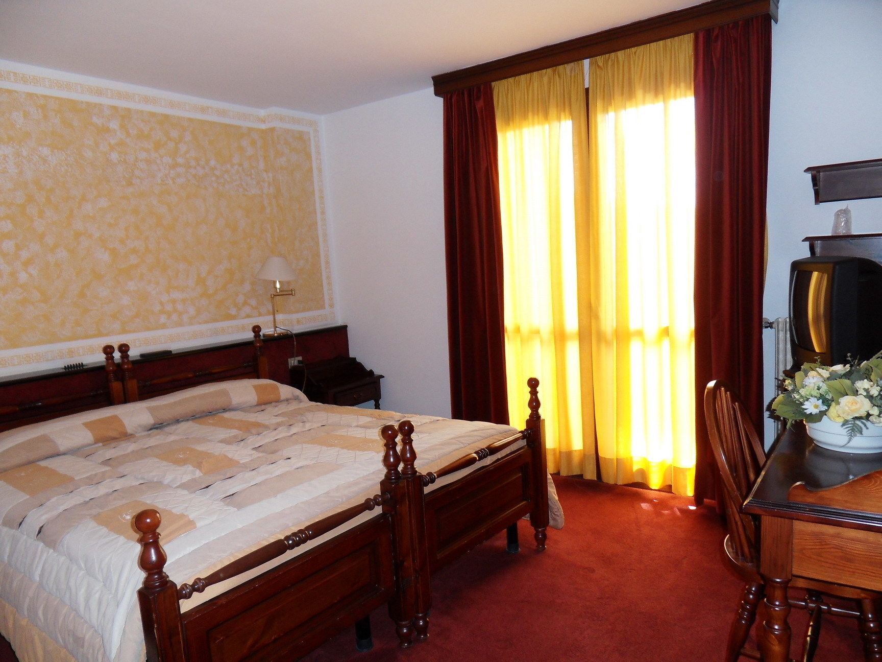 Hotel Antares