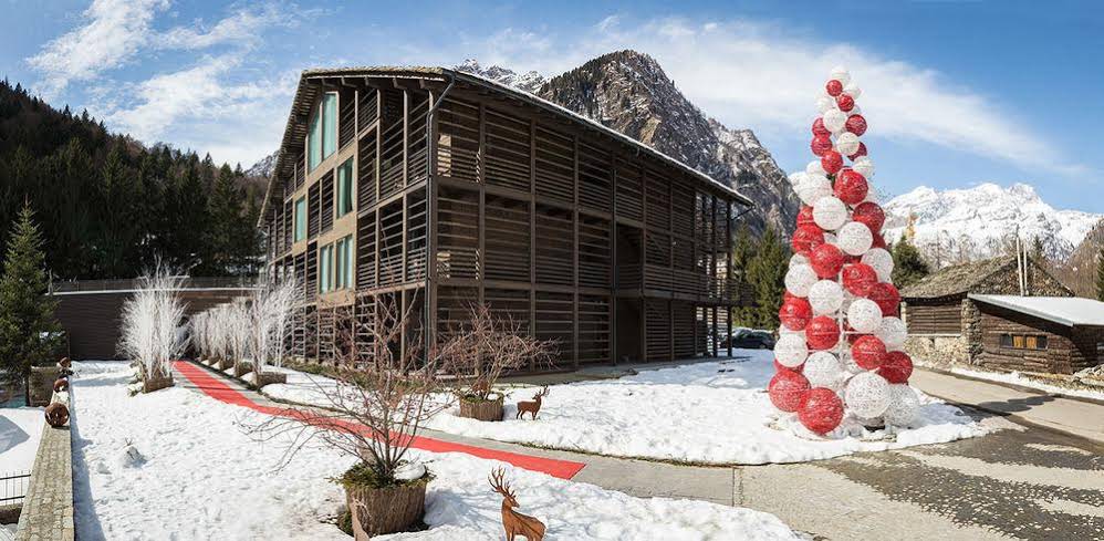 Mirtillo Rosso Family Hotel