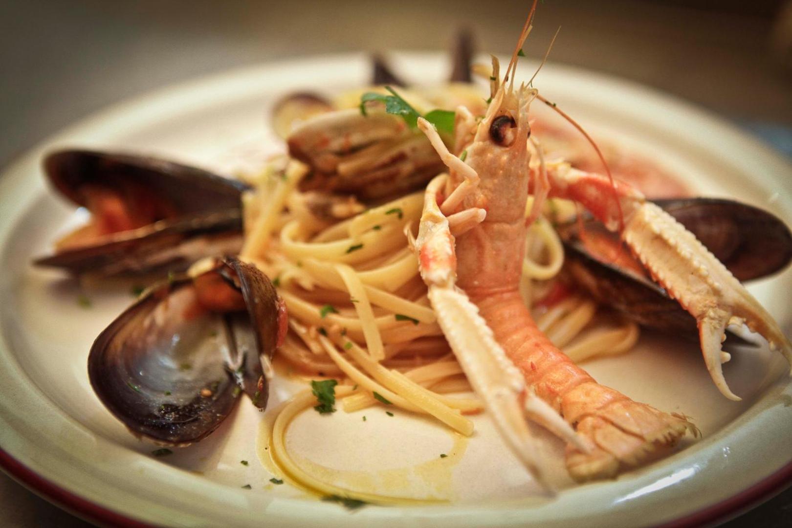 Abas Ristorante Pizzeria Affittacamere