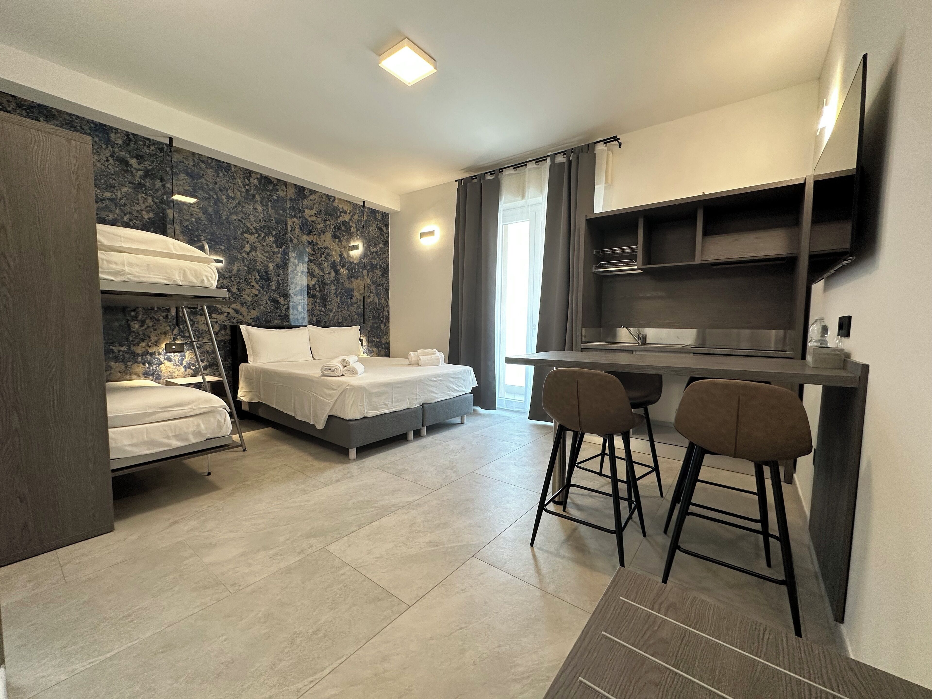 Dolmen Guest House