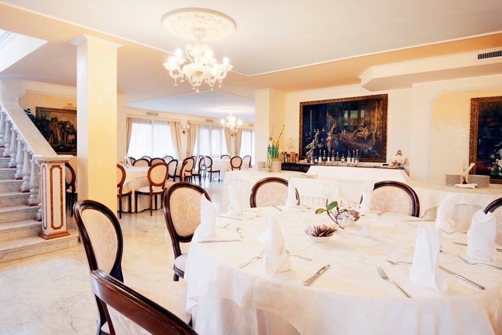 Grand Hotel President