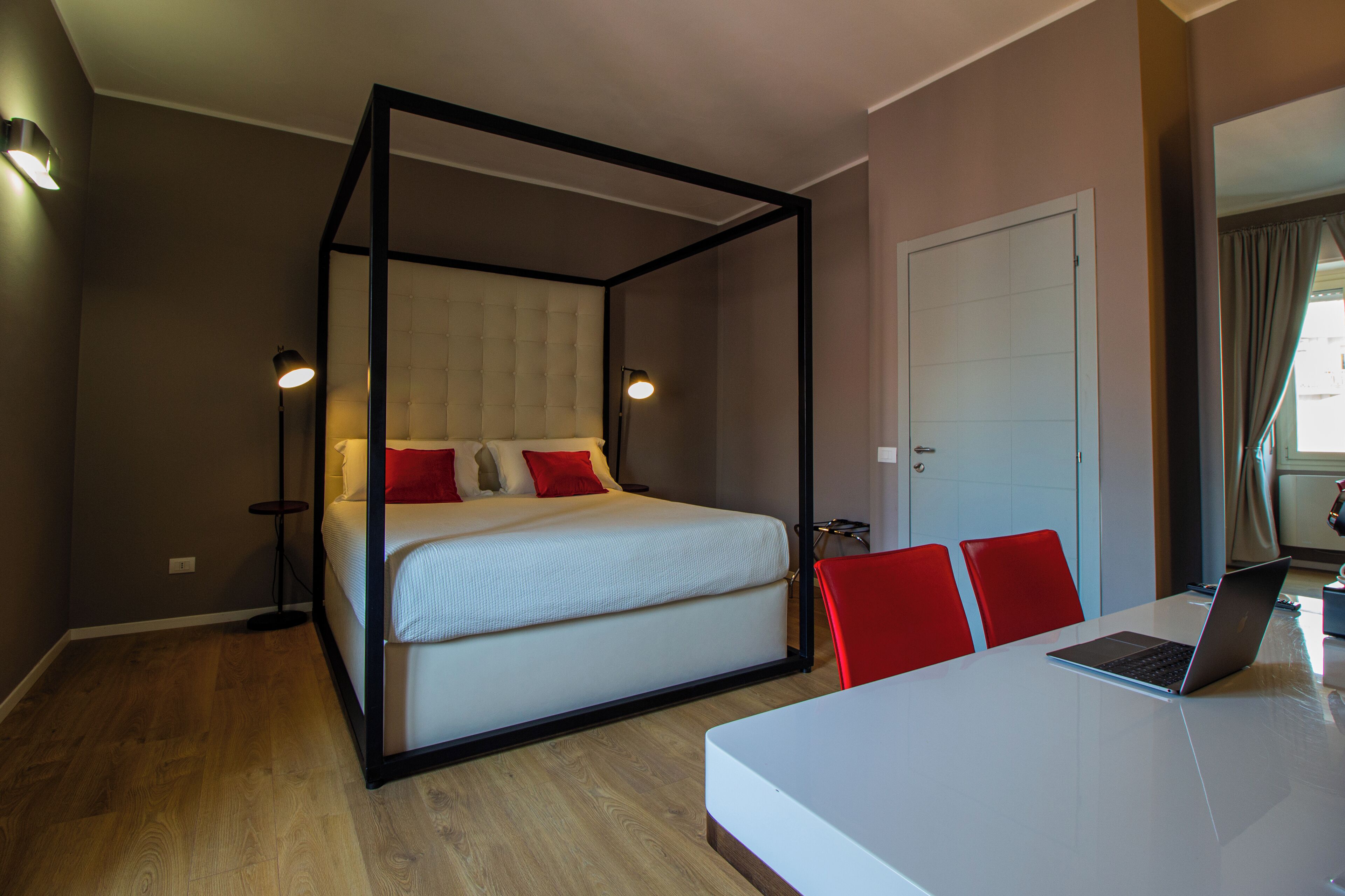 Album Boutique Rooms