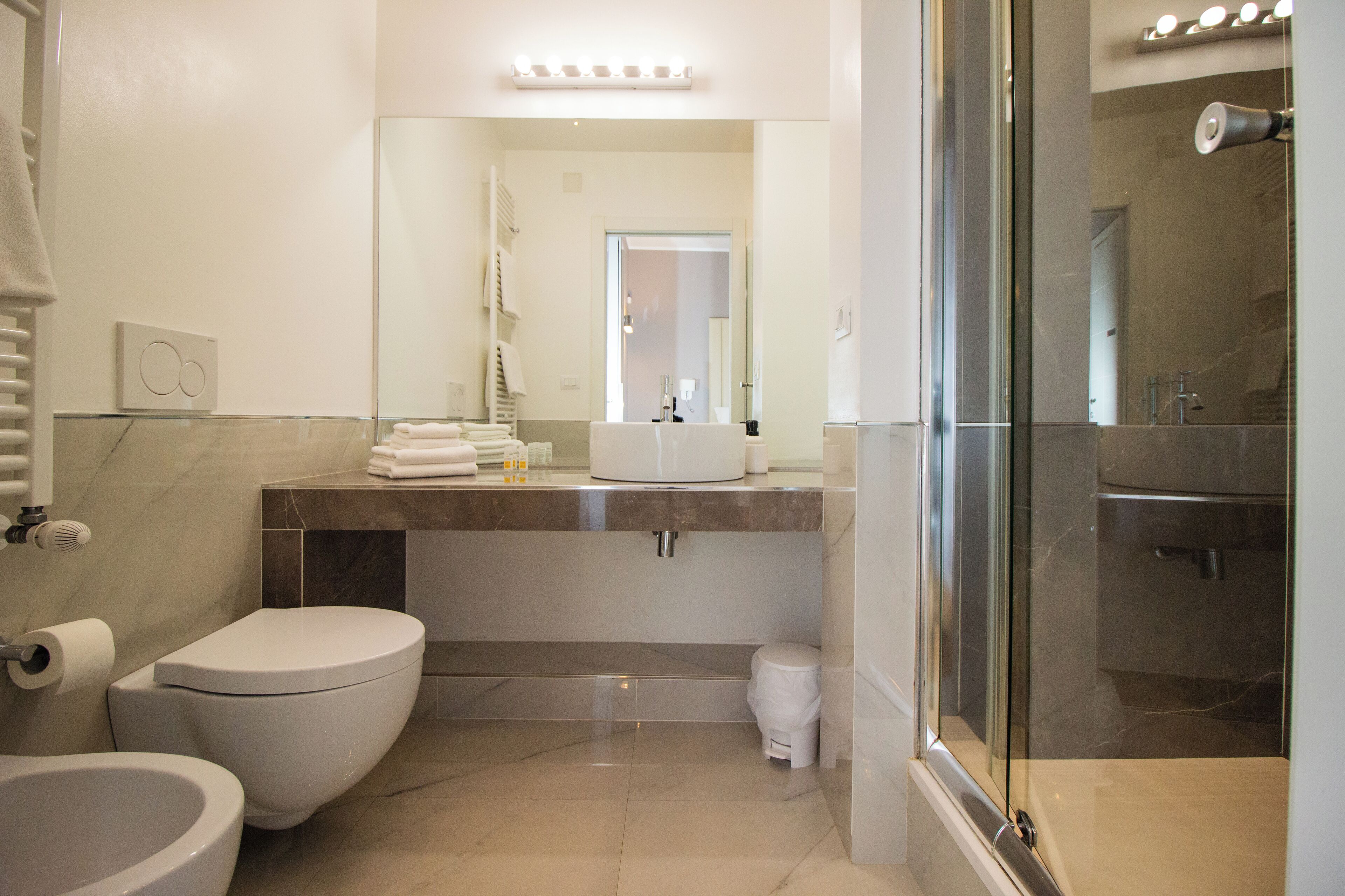 Album Boutique Rooms