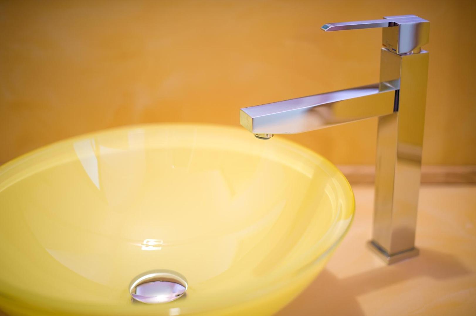 Piazza Azuni 18 Guest House