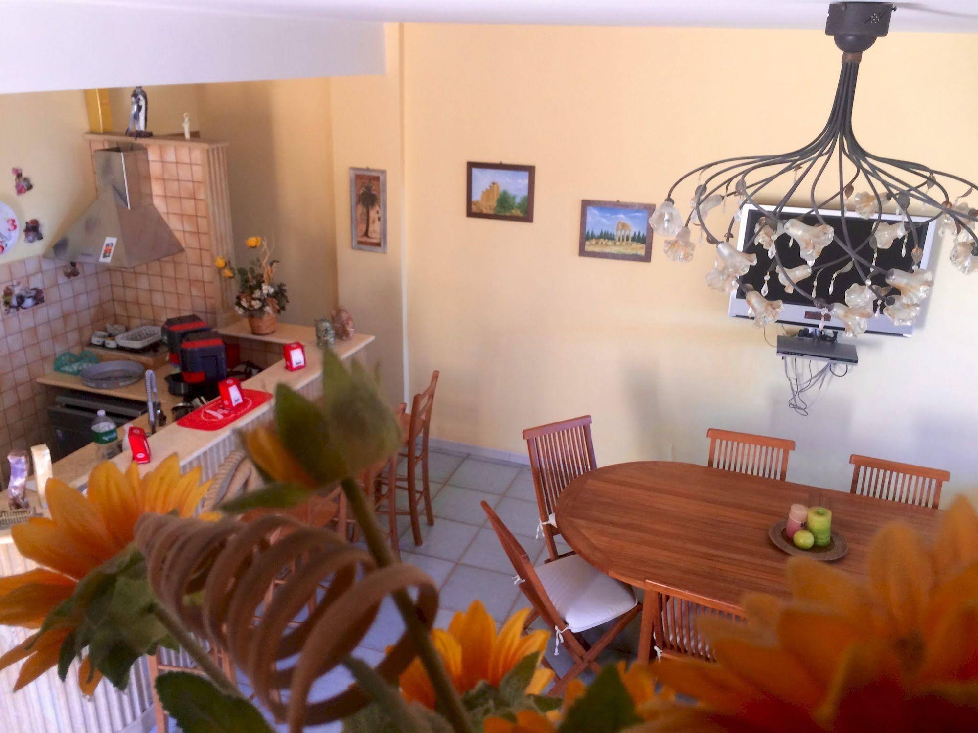 Plemonsicily's Home