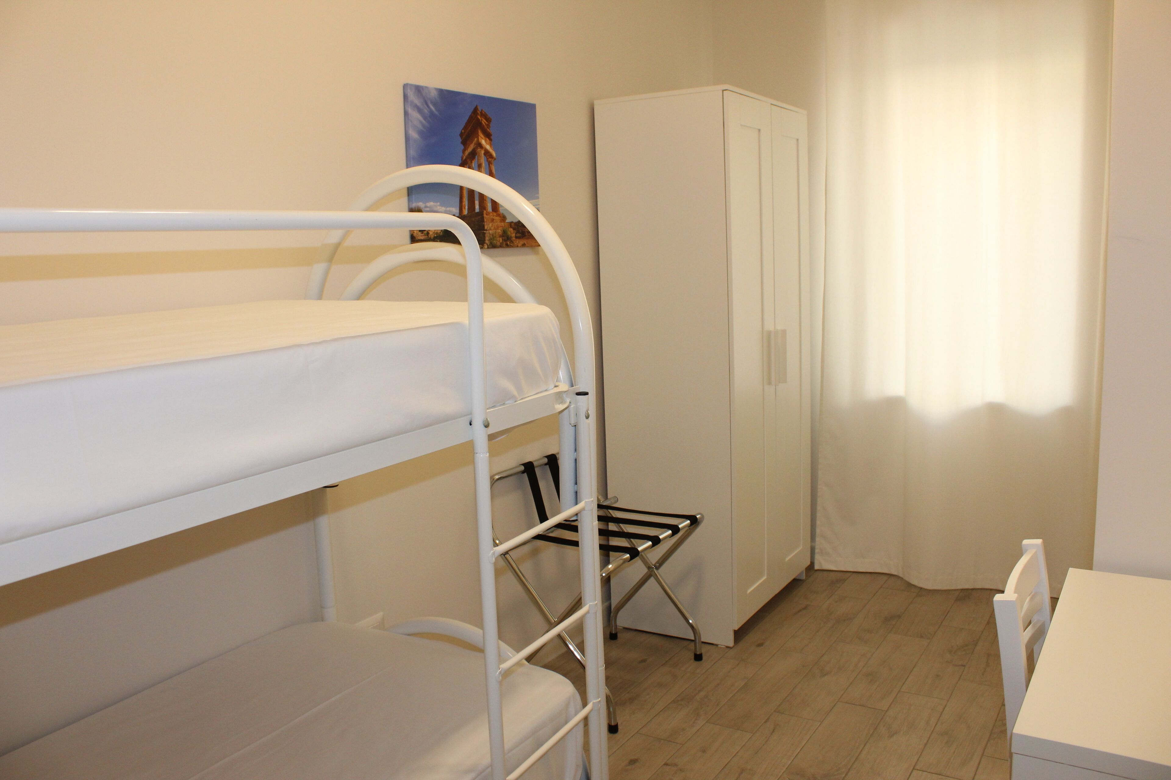 Esseneto Rooms