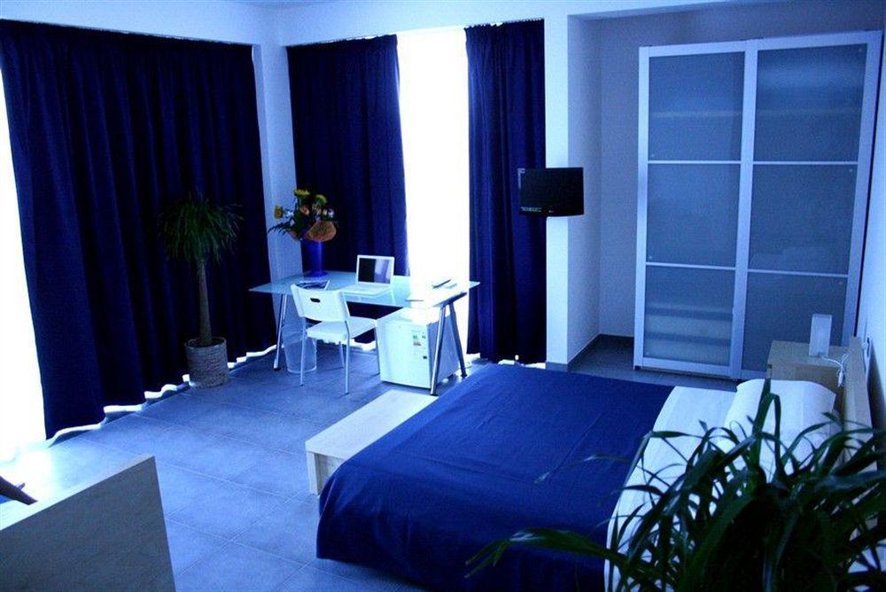 Camere Enny