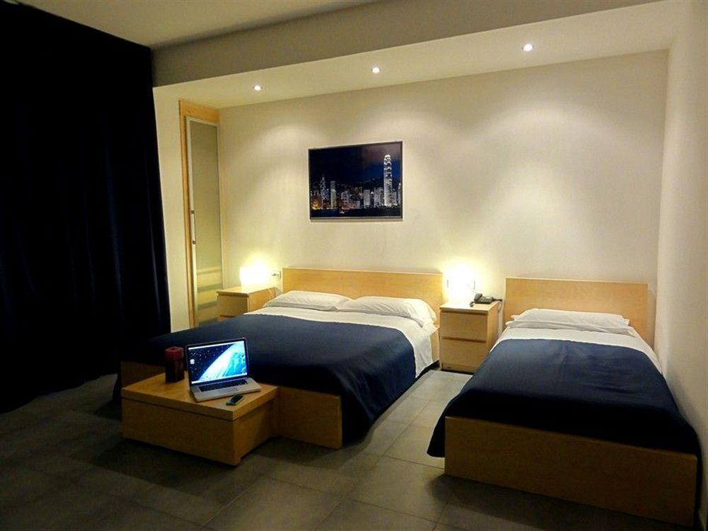 Camere Enny