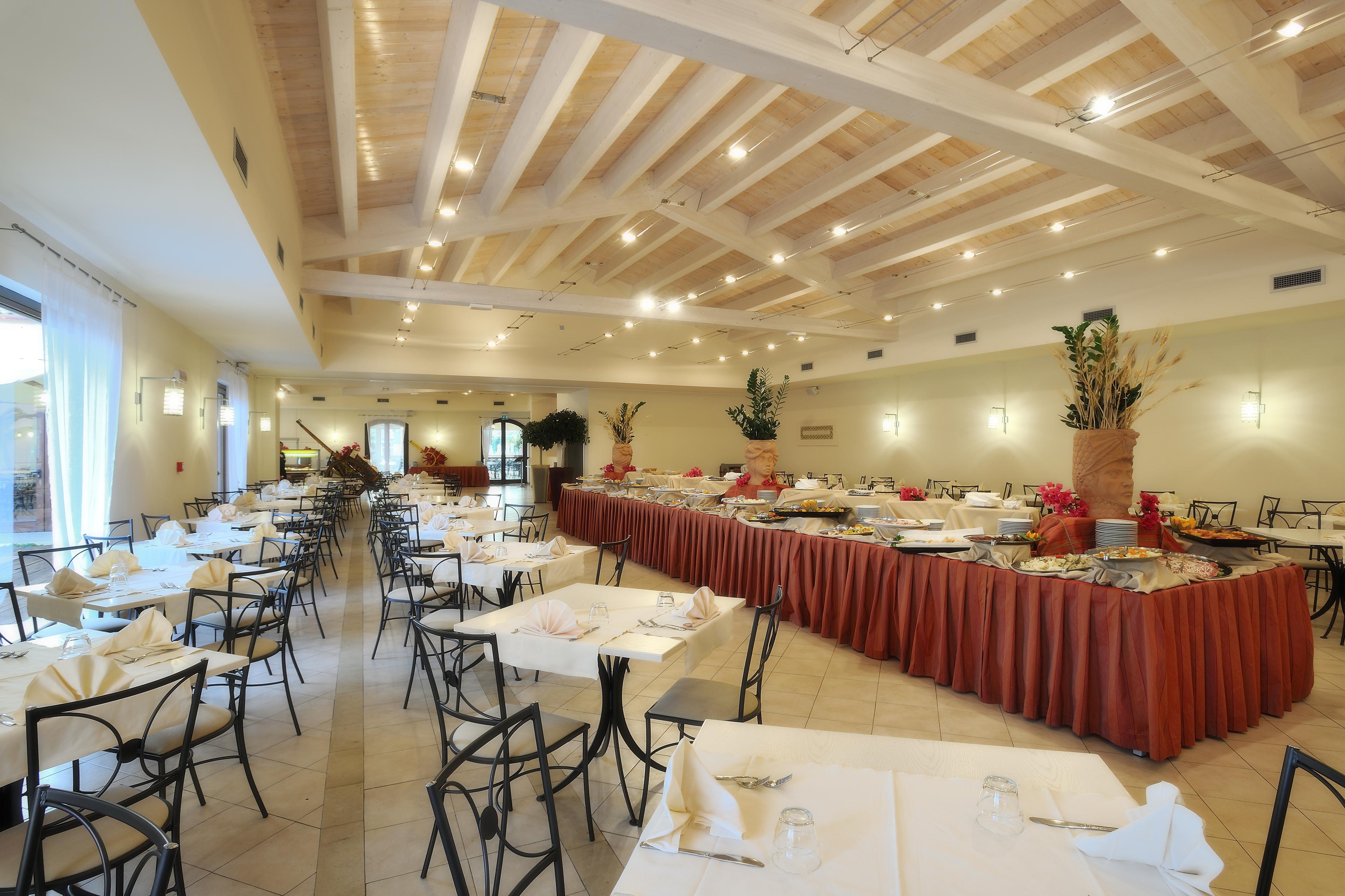 Sikania Eco Resort