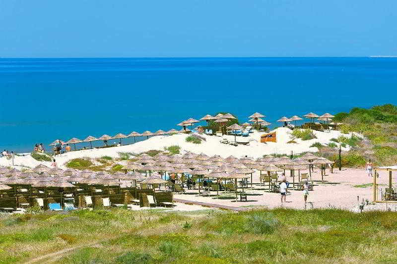 Sikania Eco Resort