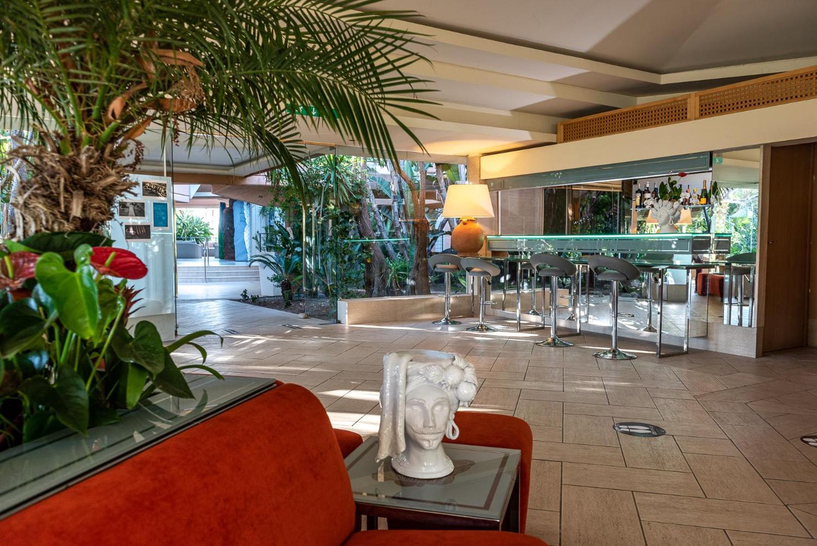 Acacia Resort