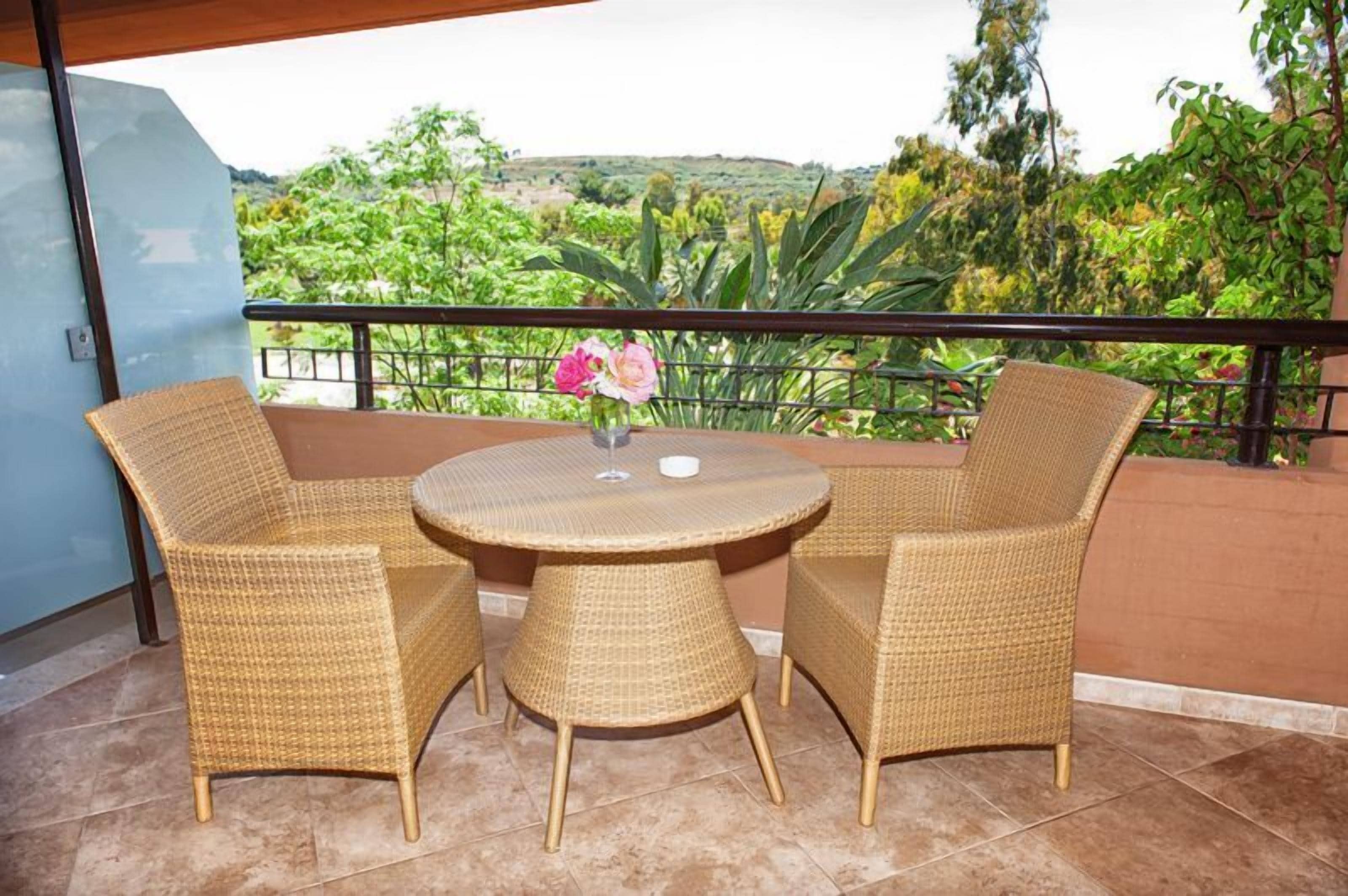 Acacia Resort