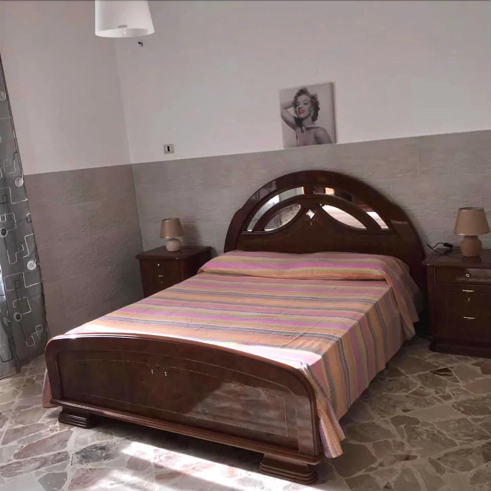 Doris Villa D'amare
