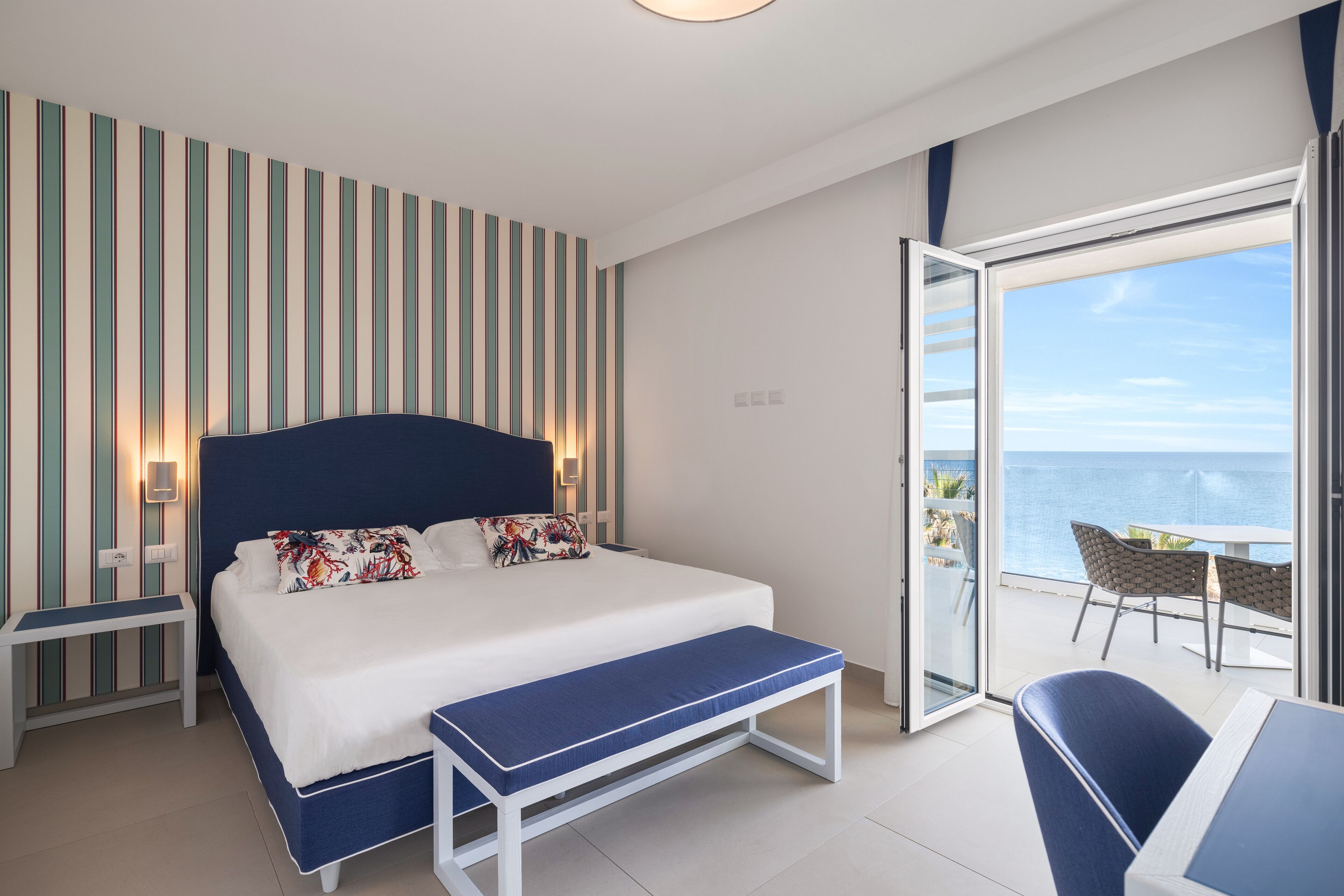 Seaside Beach Hotel
