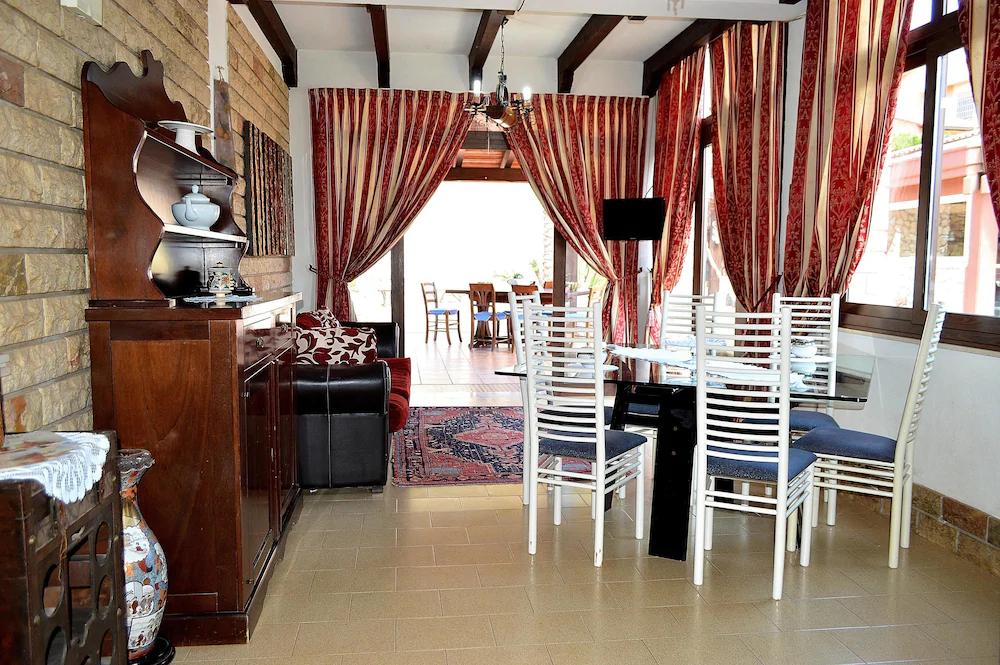 Villa Cleopatra