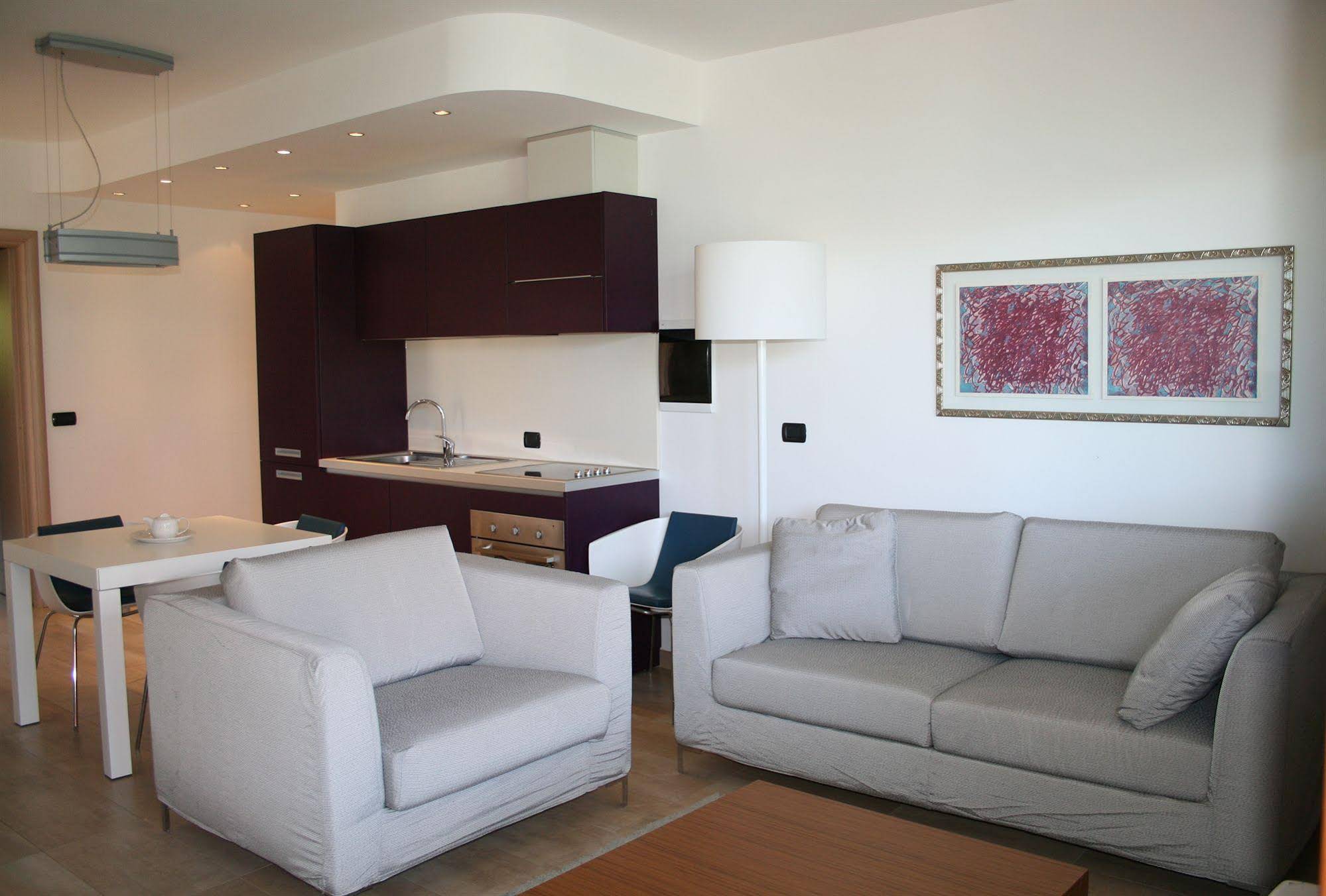Catania Hills Residence
