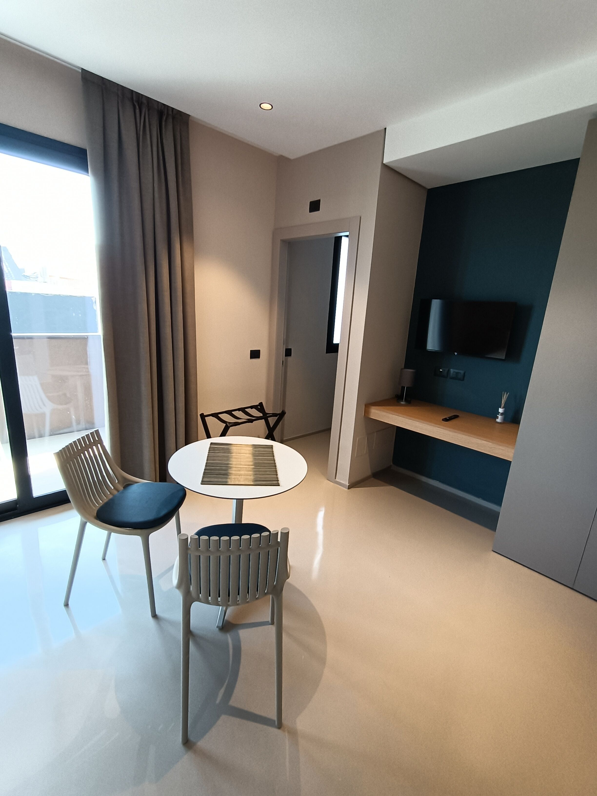 Ollen Apartments
