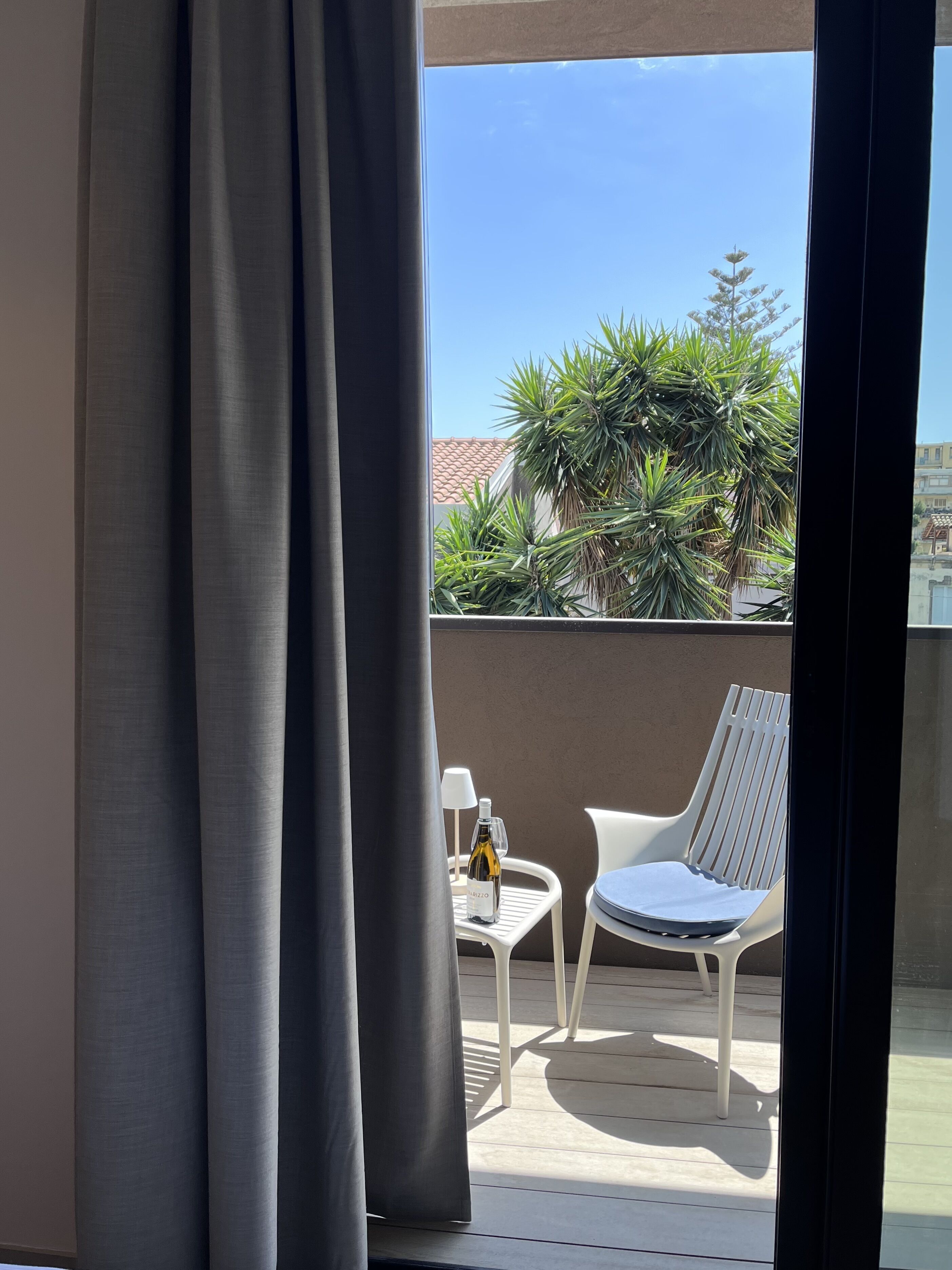 Ollen Apartments