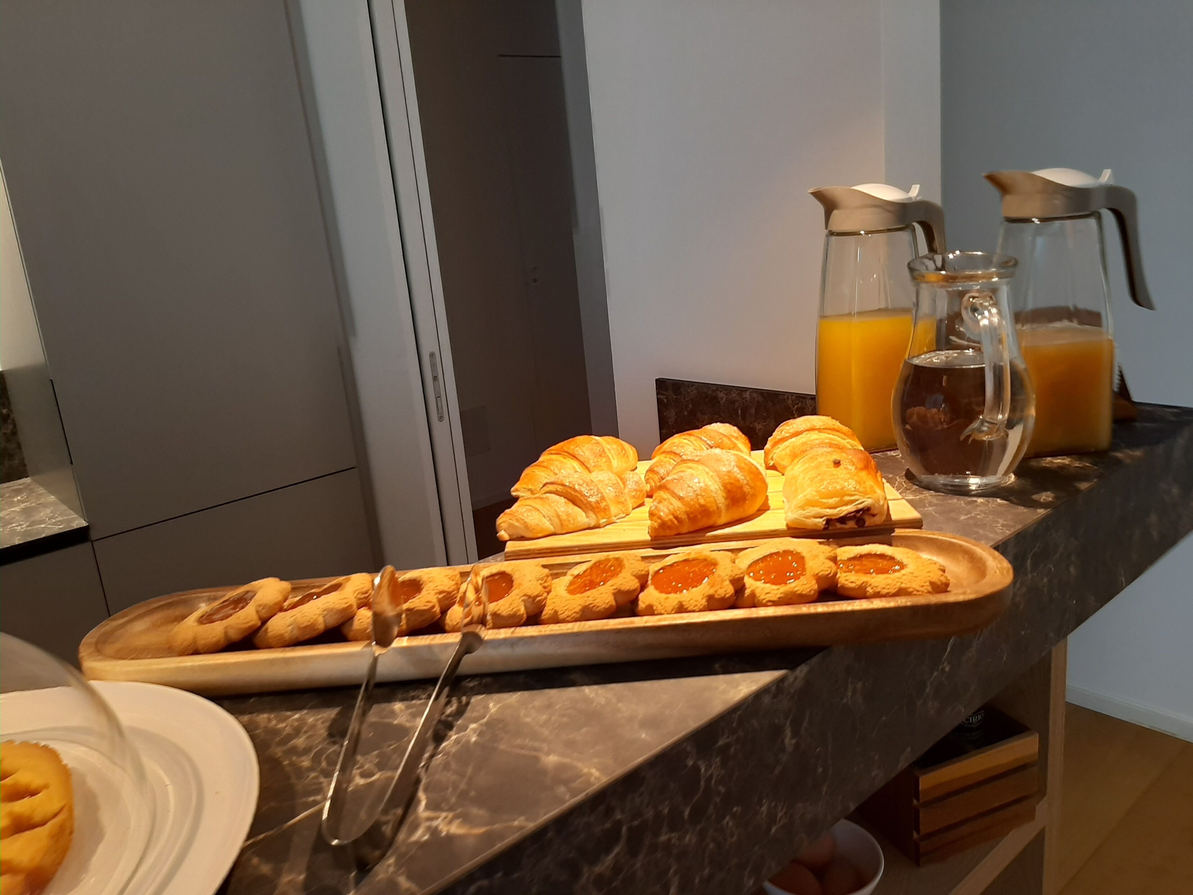 B&B Le Suites Di Costanza