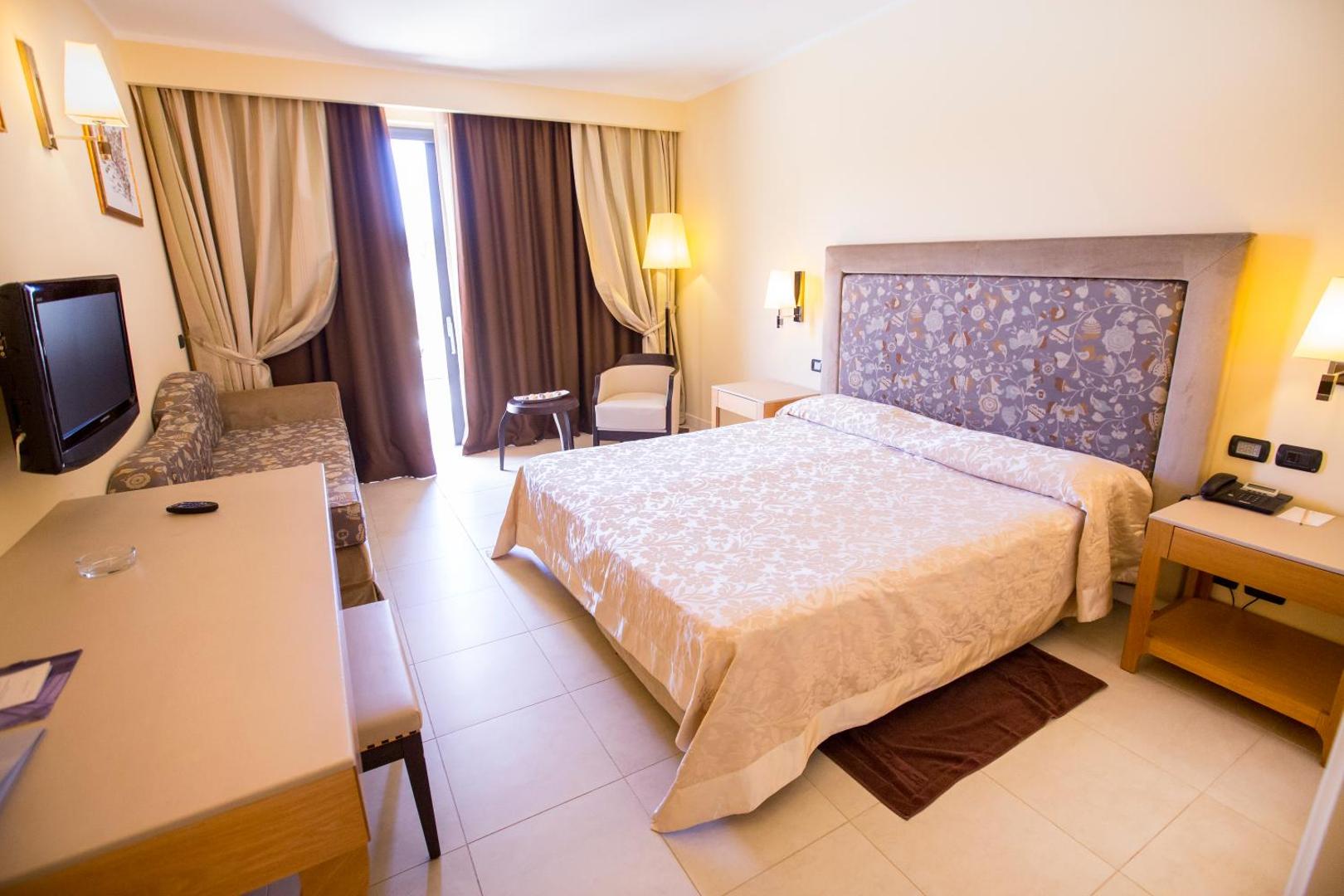 Cefalu Sea Palace