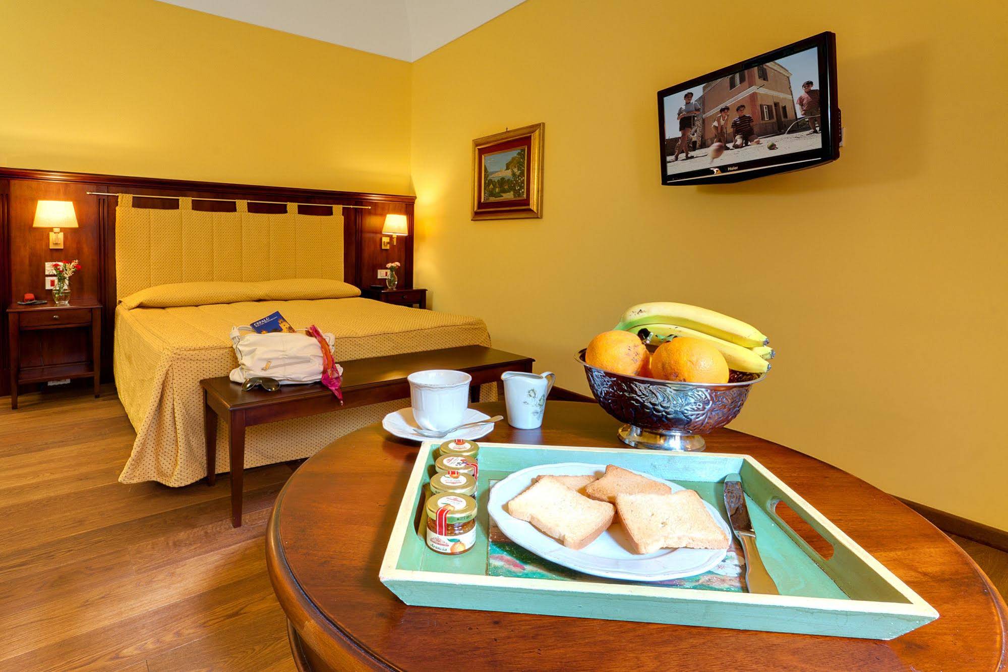 La Plumeria Hotel