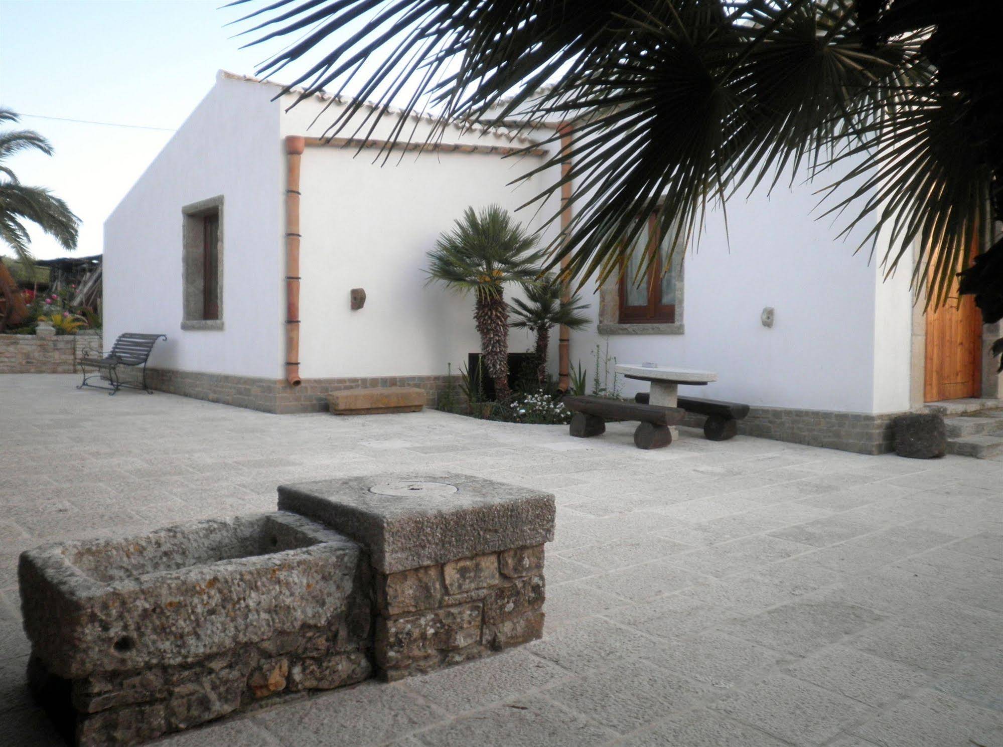 Borgo di Pietra Bianca