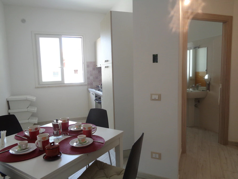Eryx Apartments