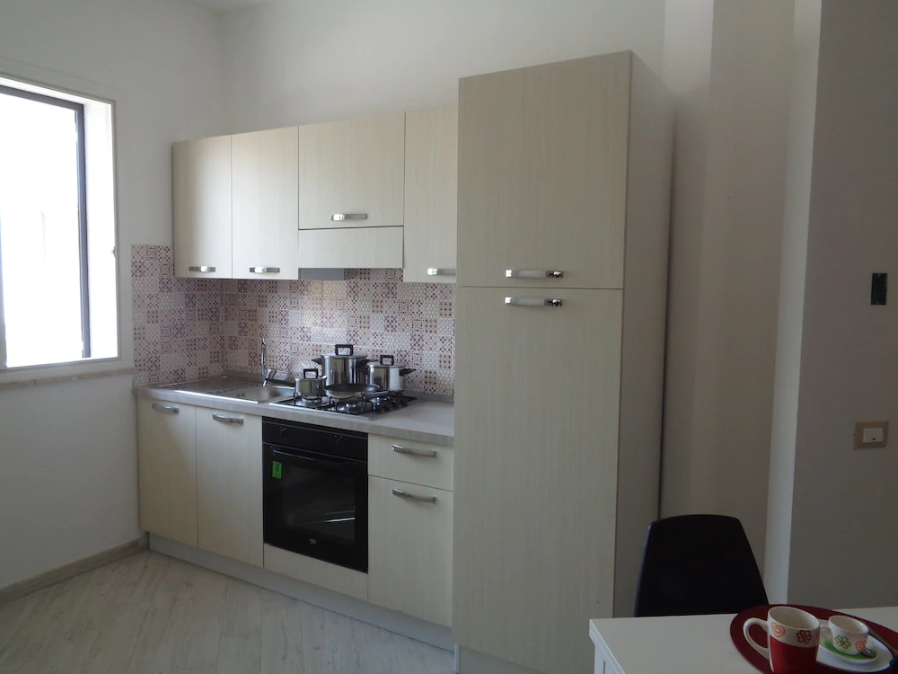 Eryx Apartments