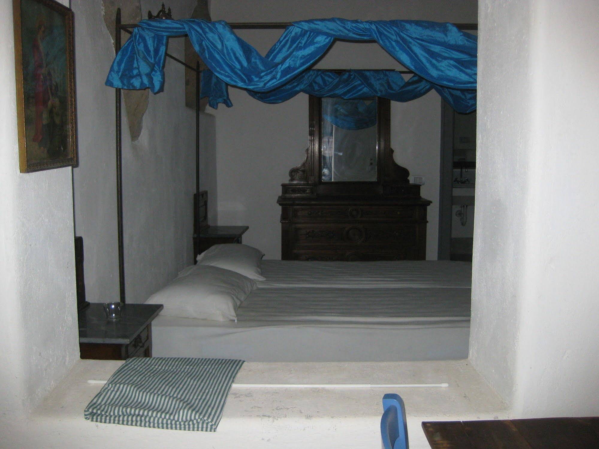 Filicudi Apartments