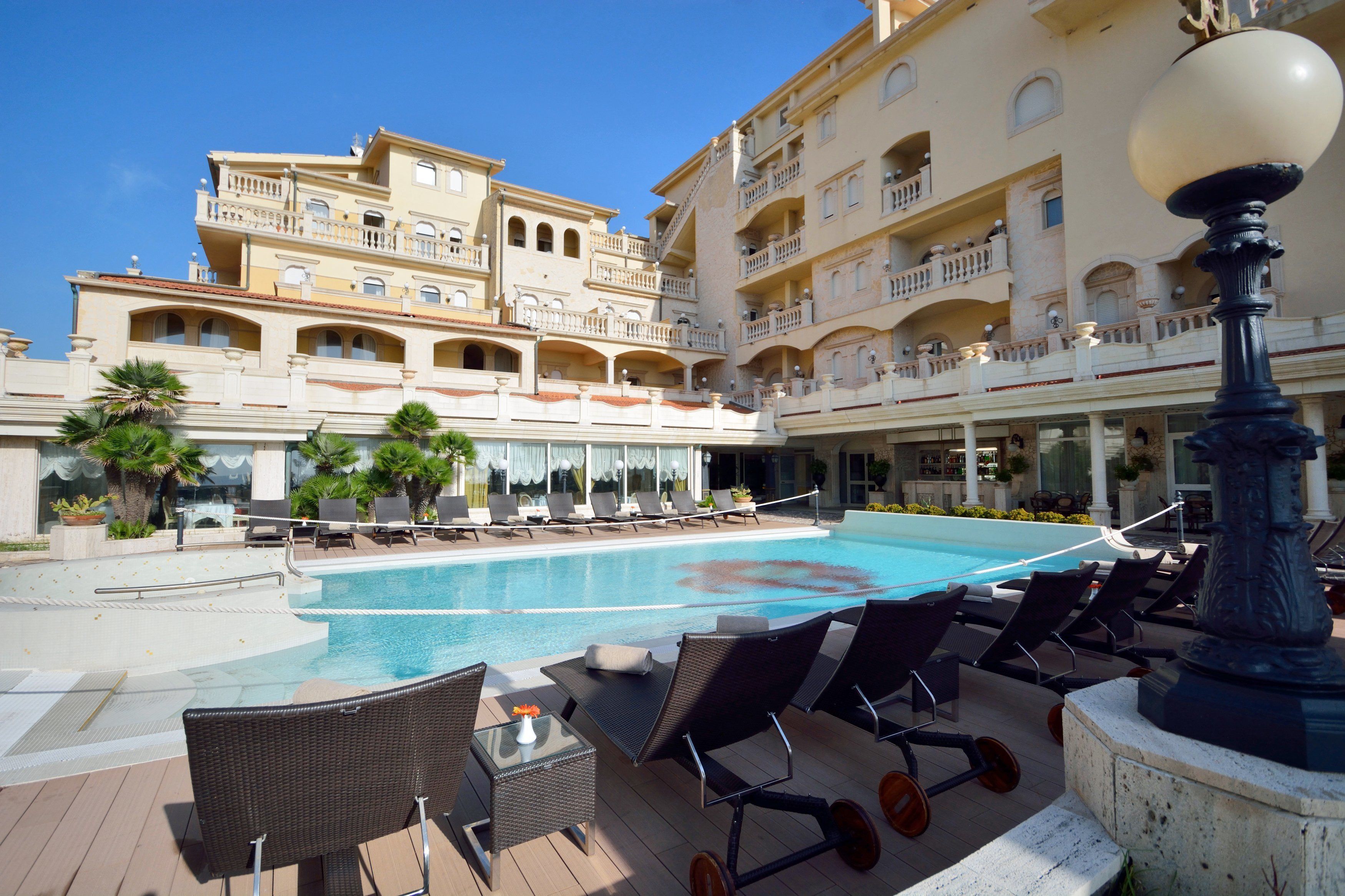 Hellenia Hotel