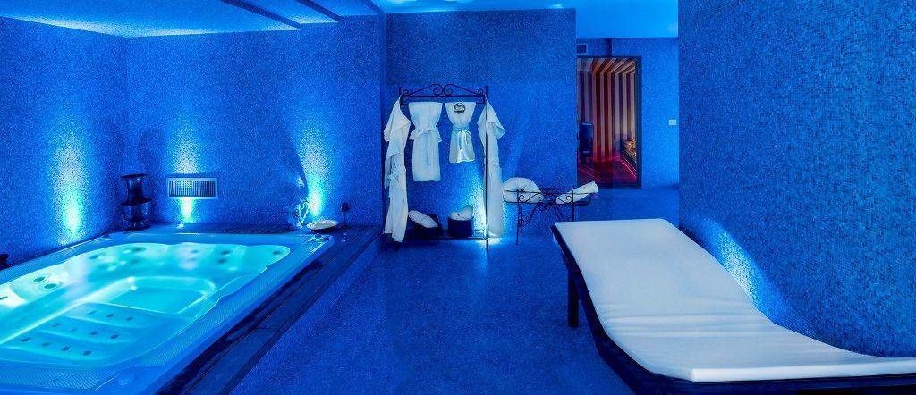 Hellenia Hotel