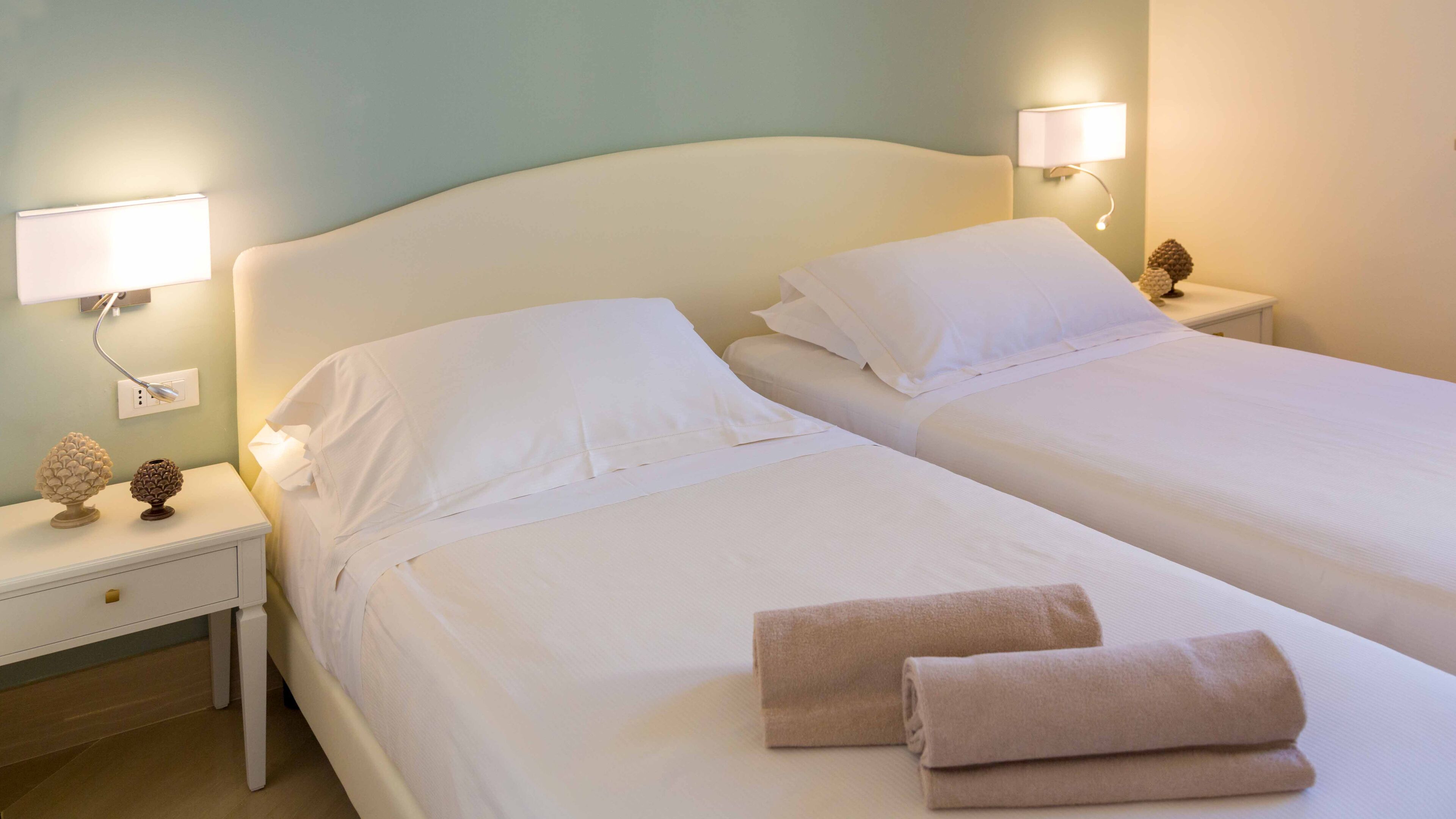 Hellenia Hotel