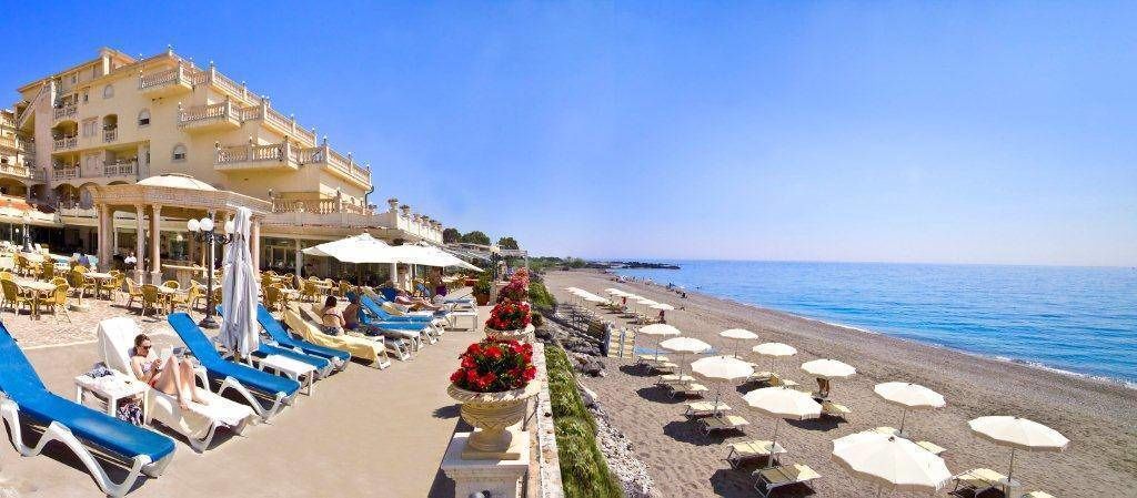 Hellenia Hotel